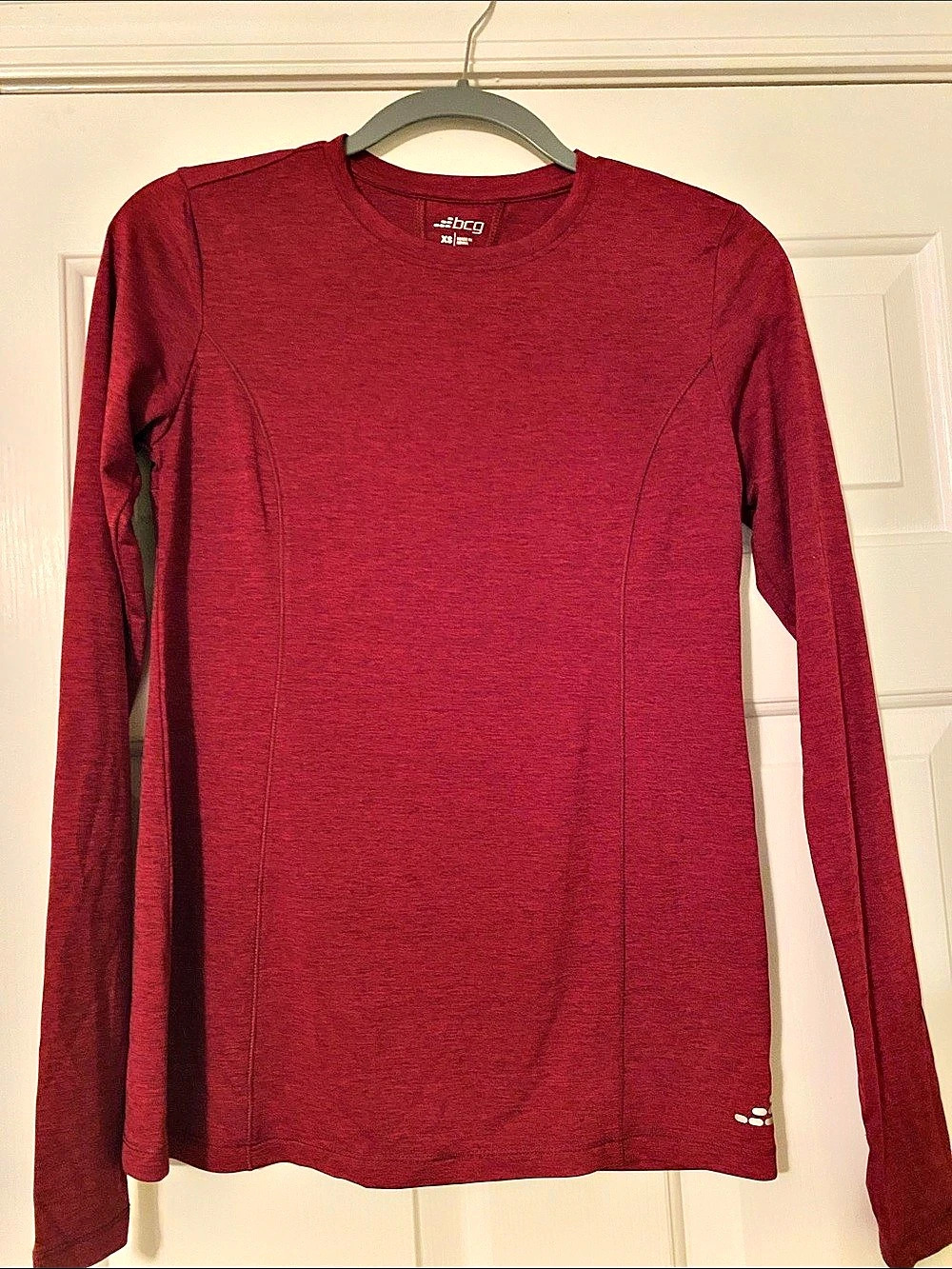 b.c.g Women's Long Sleeve Top in Burgundy Size XS